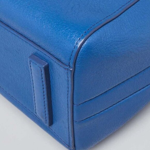 Givenchy Blue Sugar Goatskin Leather Mini Antigona Bag - Picture 4 of 12